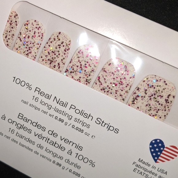 Last chance! Color Street Pink Peppercorn Pink and Holographic Glitter Nails - Picture 7 of 10